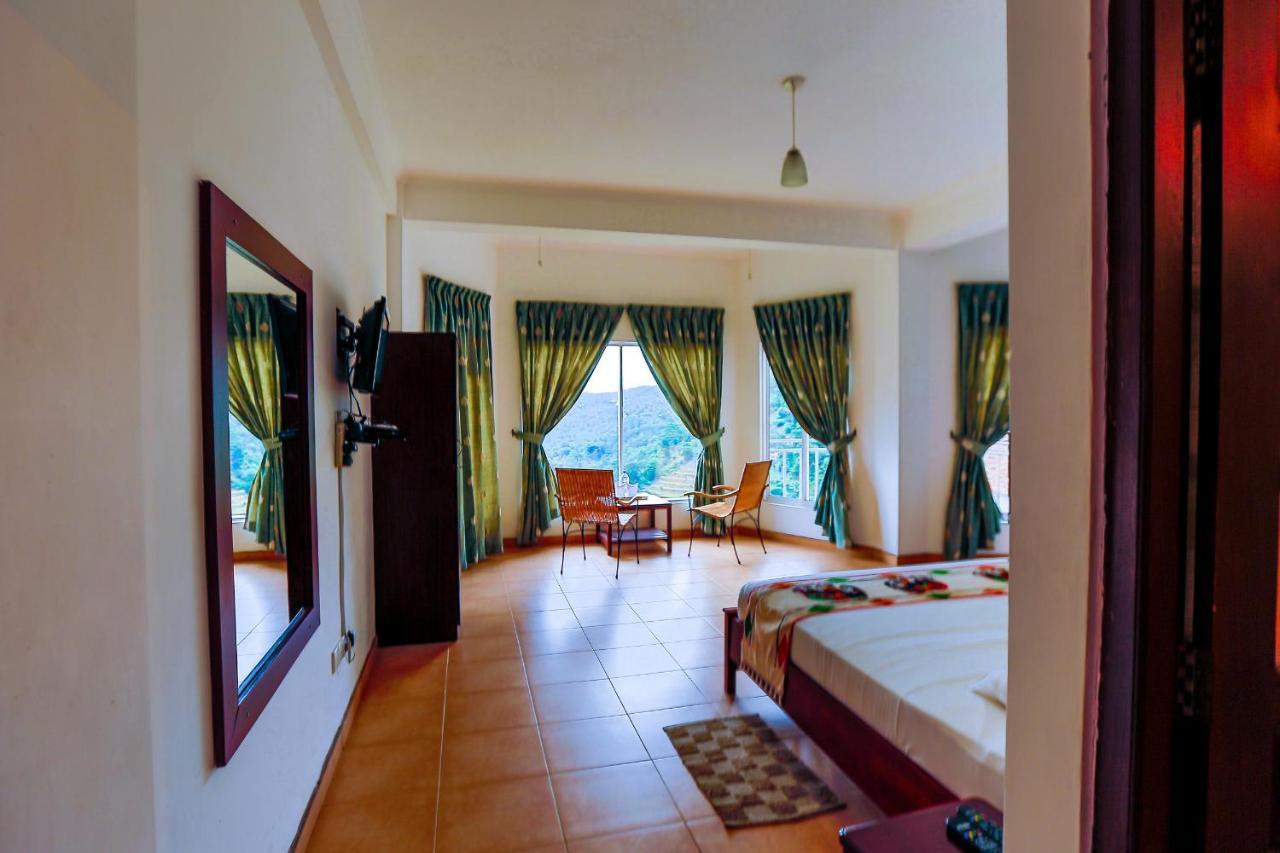 רמבודה Thuruliya Hotel מראה חיצוני תמונה