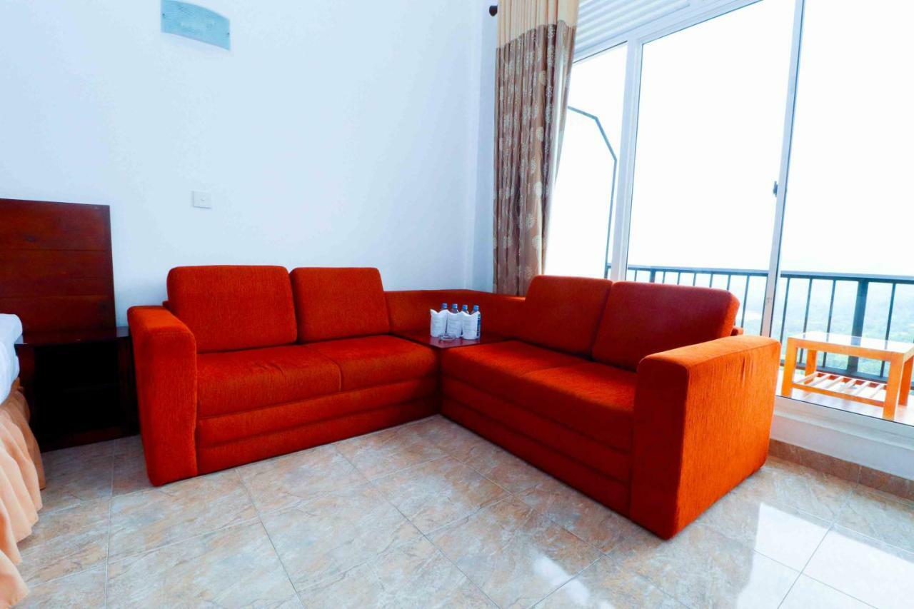 רמבודה Thuruliya Hotel מראה חיצוני תמונה